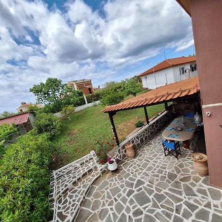 Вилла Roadhouse, Nilie Hospitality Mgmt Флогита Экстерьер фото